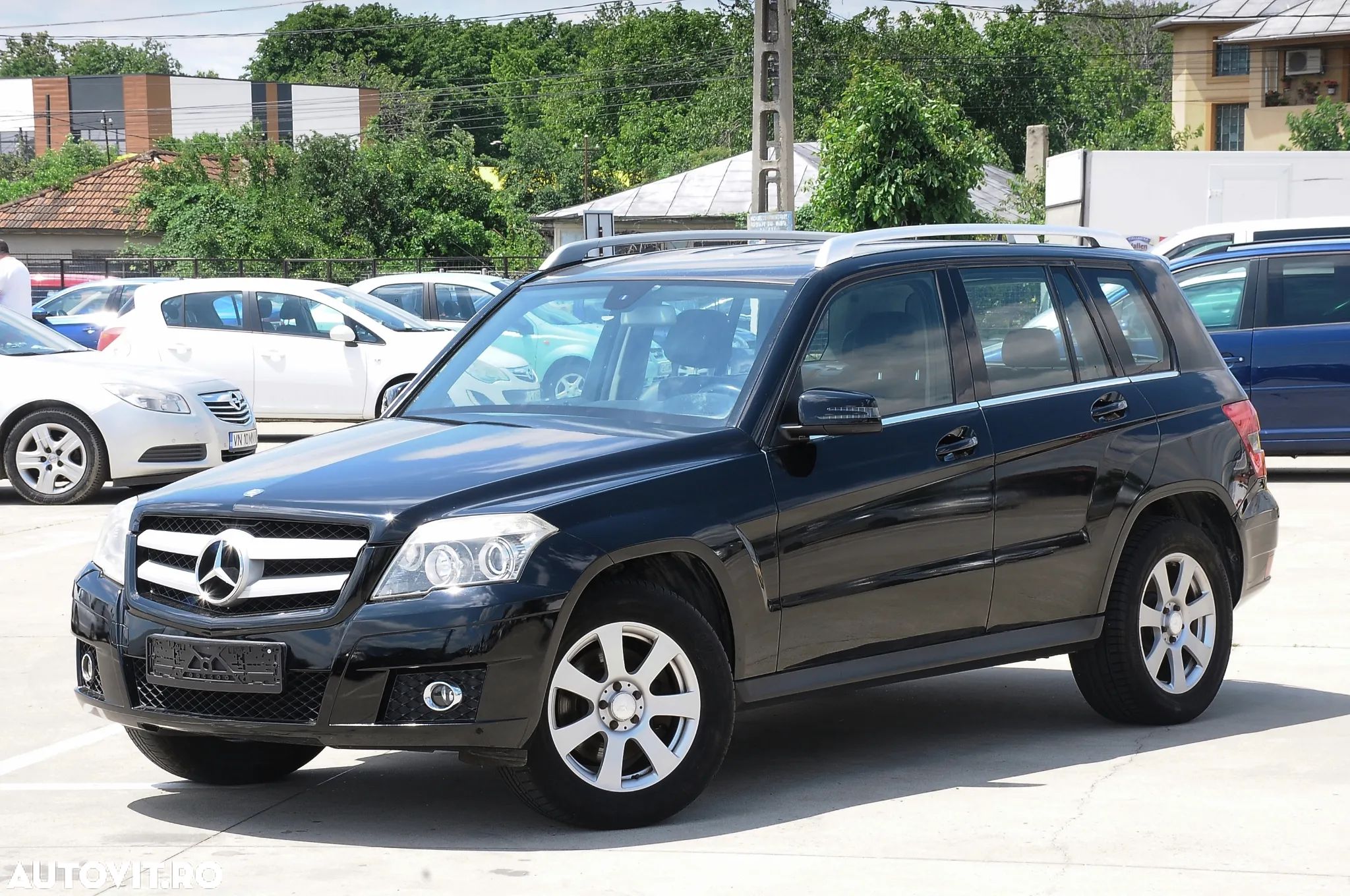 Mercedes-Benz GLK 220 CDI (BlueEFFICIENCY) - 1