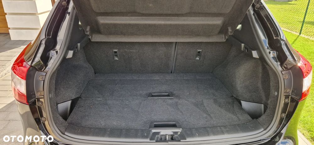 Nissan Qashqai 1.6 DIG-T Tekna - 24