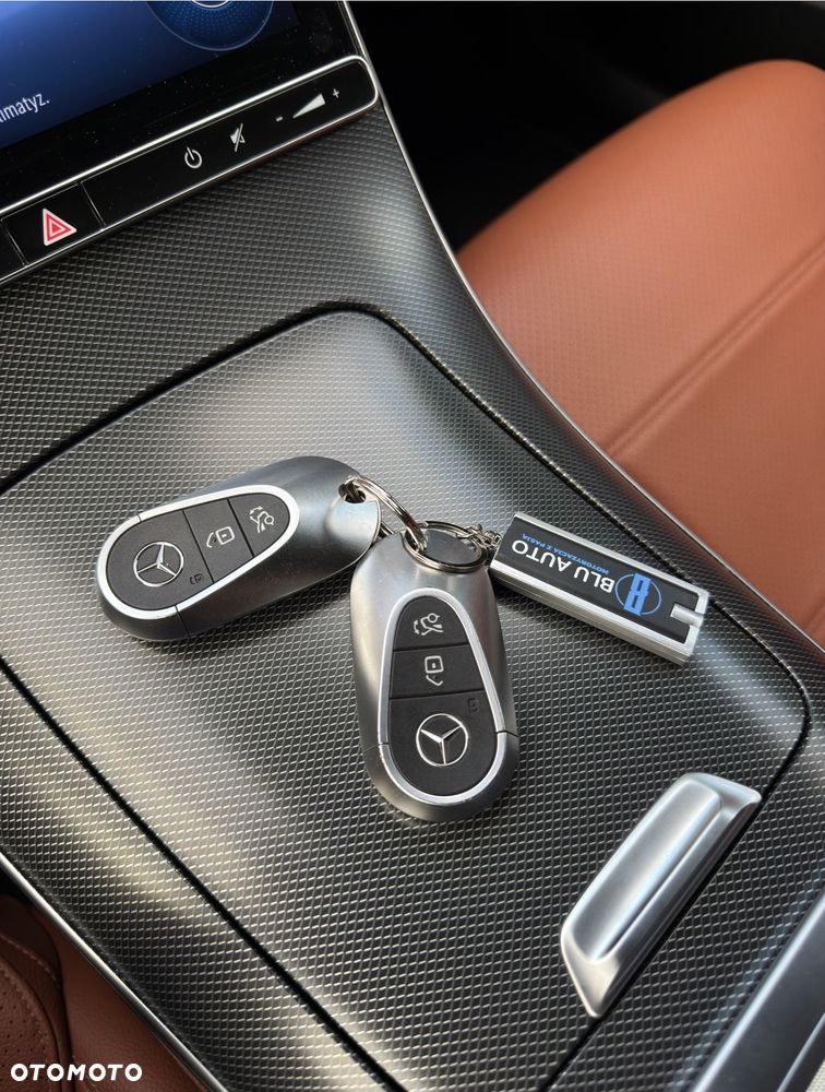 Mercedes-Benz Klasa C 220 d 9G-TRONIC Avantgarde - 39