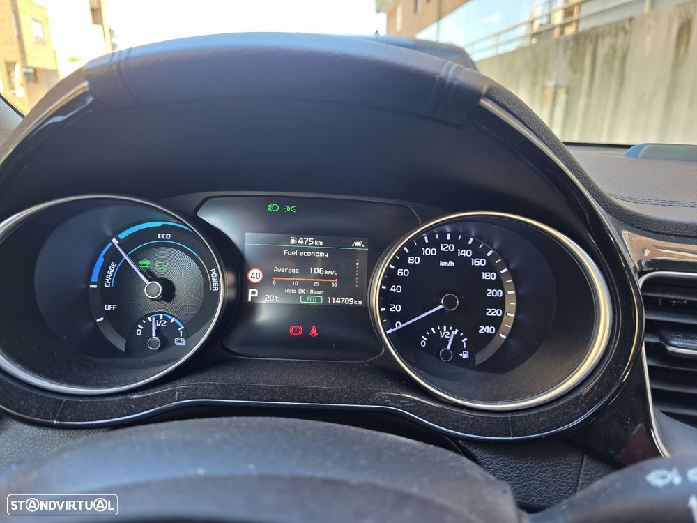 Kia XCeed - 34