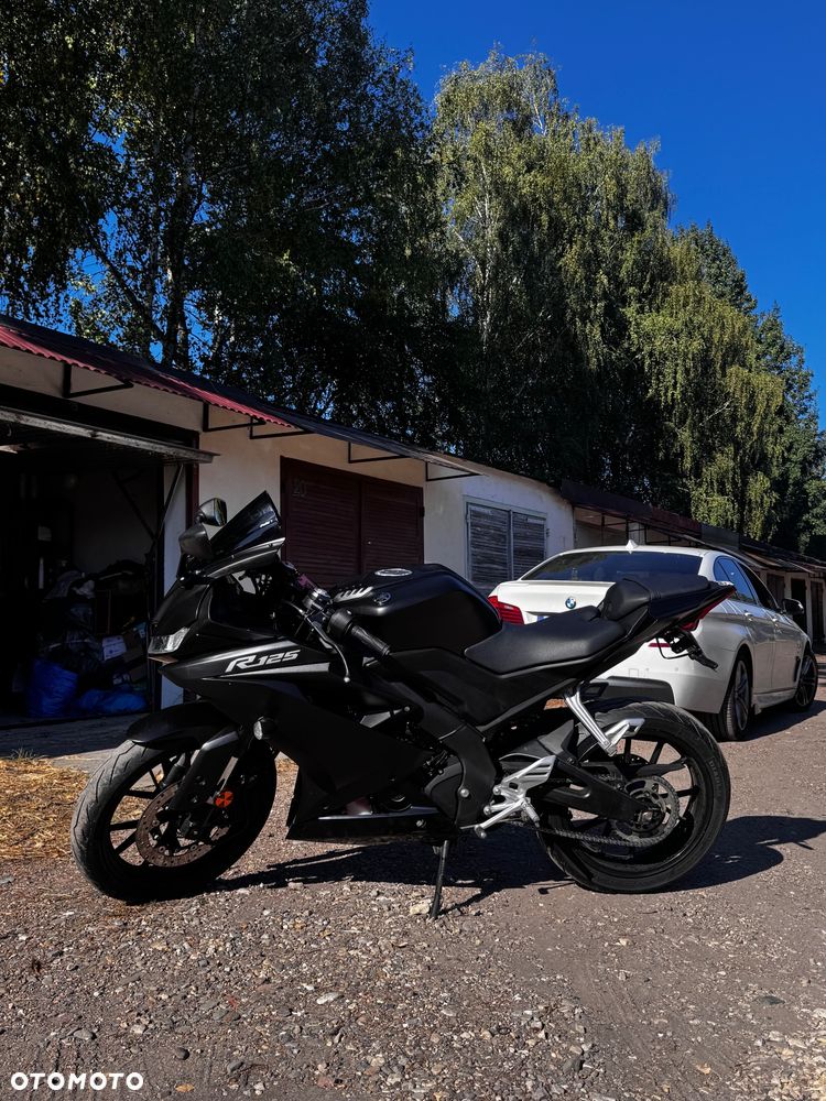 Yamaha YZF - 2