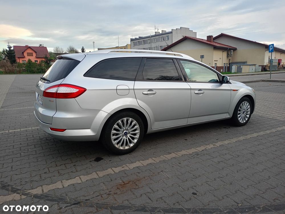 Ford Mondeo 2.0 TDCi Platinium X Plus (Titanium) - 4