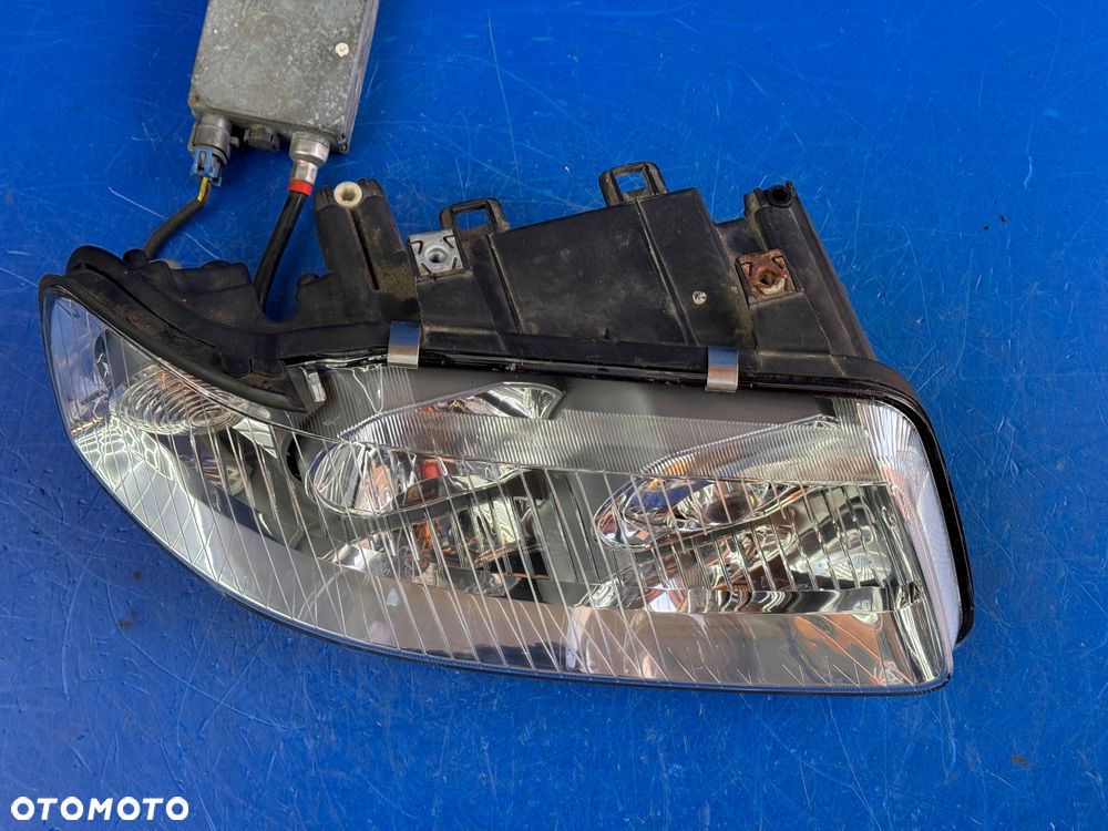 PRAWY XENON AUDI A3 8L LIFT EUR HELLA KOMPLETNA BDB JAK NOWA! - 3