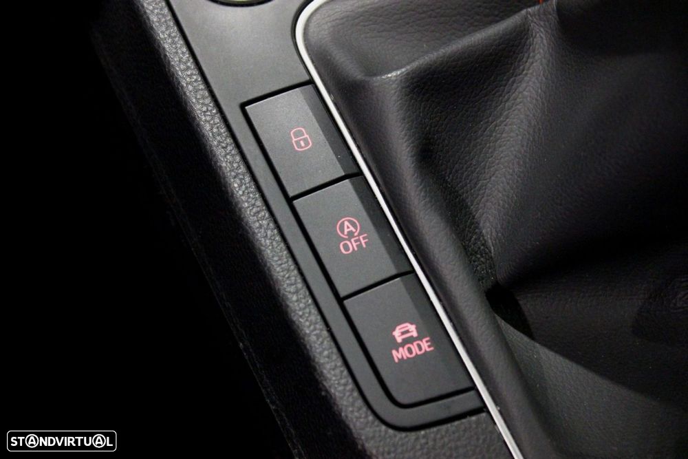 SEAT Ibiza 1.0 TSI FR - 36