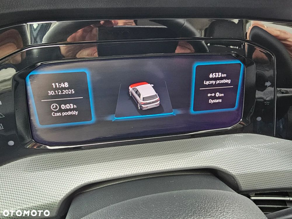 Volkswagen Golf - 33