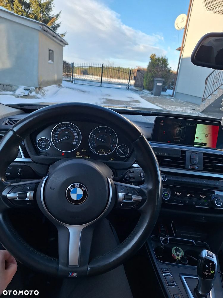 BMW Seria 3 320d Sport - 6