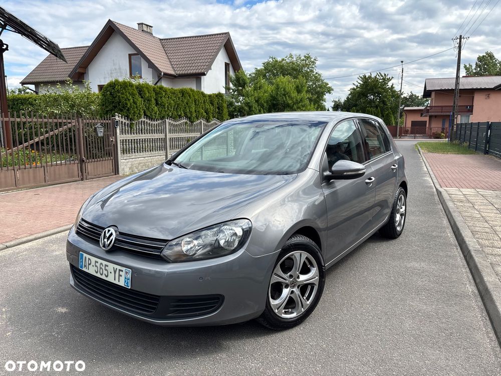 Volkswagen Golf 1.6 TDI DPF BlueMotion Technology Comfortline - 1