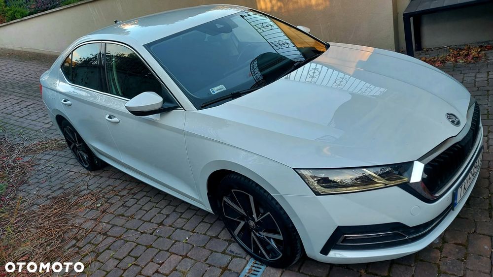 Skoda Octavia 1.4 TSI Plug-In Hybrid Style DSG - 2