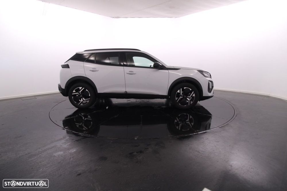 Peugeot 2008 1.2 PureTech Allure EAT8 - 9