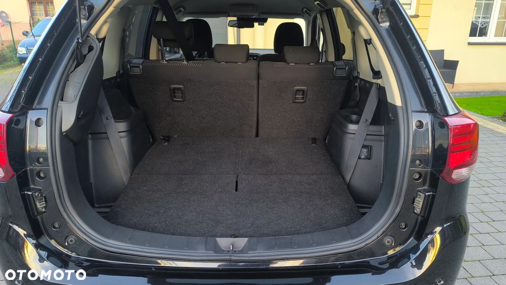 Mitsubishi Outlander 2.0 Instyle SDA 4WD CVT - 14