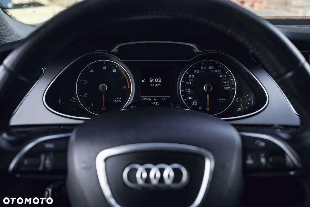 Audi A4 2.0 TFSI Quattro S tronic - 12