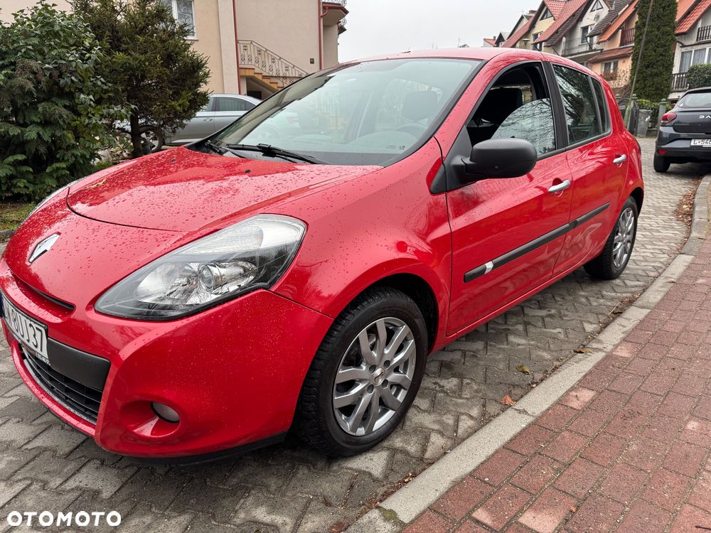 Renault Clio - 2