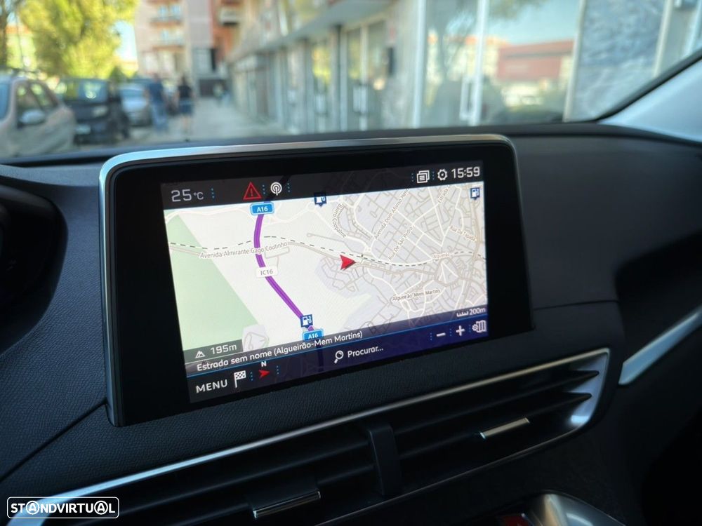 Peugeot 5008 1.5 BlueHDi Allure Pack EAT8 - 17