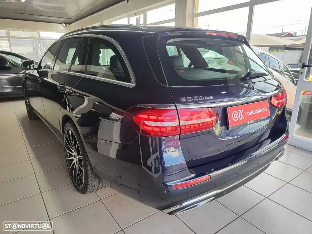 Mercedes-Benz E 300 de AMG Line - 38