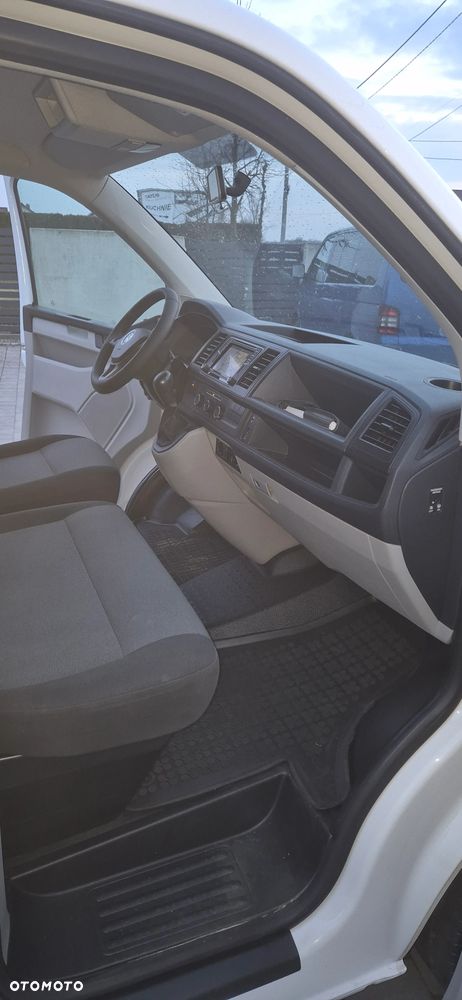 Volkswagen Transporter Kombi L1H1 DSG - 15