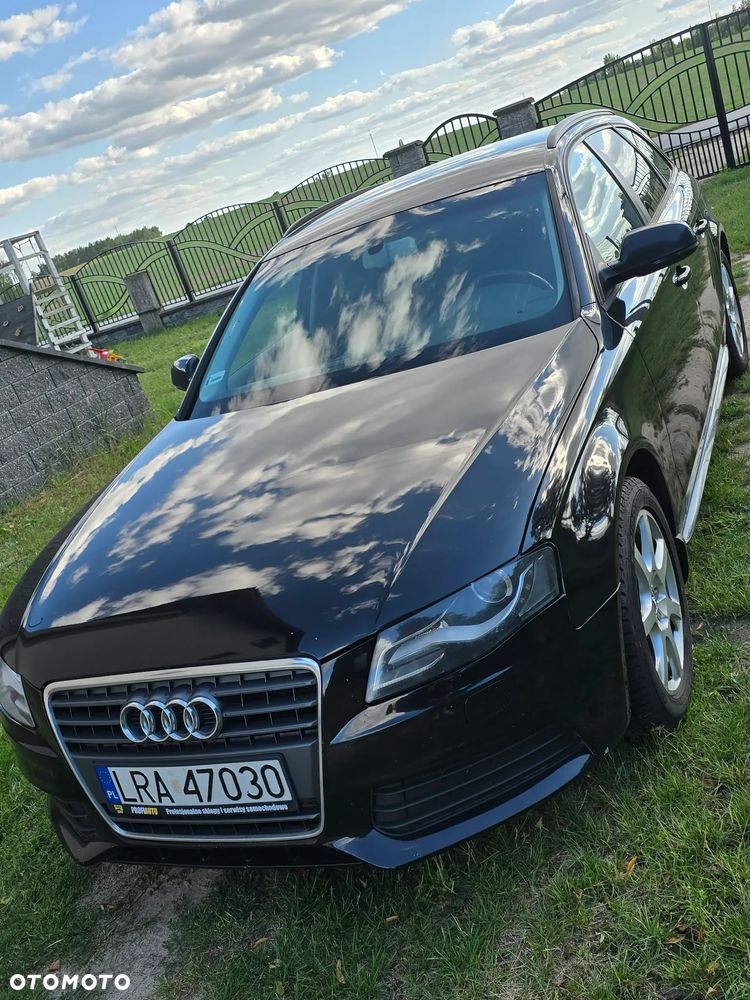 Audi A4 Avant - 1