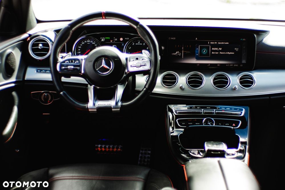 Mercedes-Benz Klasa E AMG 53 4-Matic+ - 10
