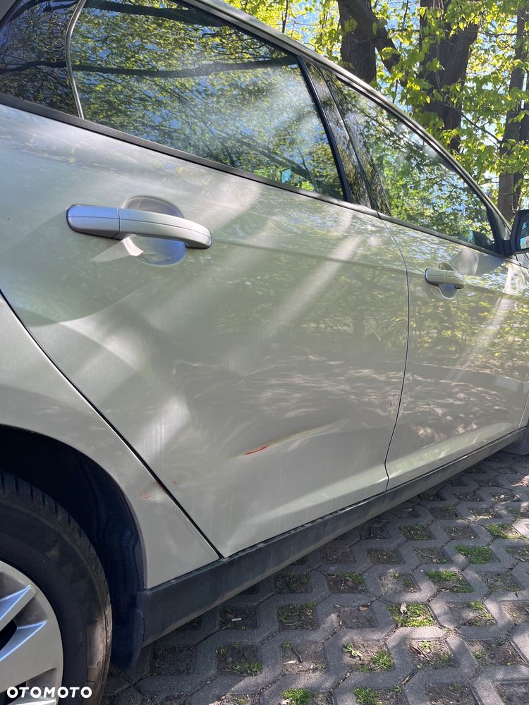 Ford Focus 1.0 EcoBoost Trend - 12