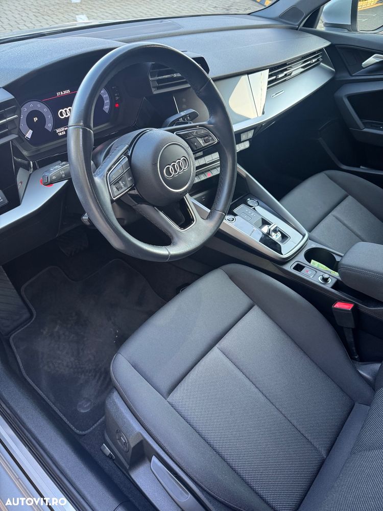 Audi A3 35 TFSI S tronic MHEV Basic - 5