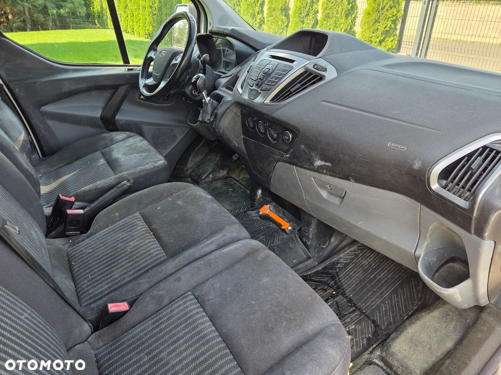 Ford Transit Custom - 8