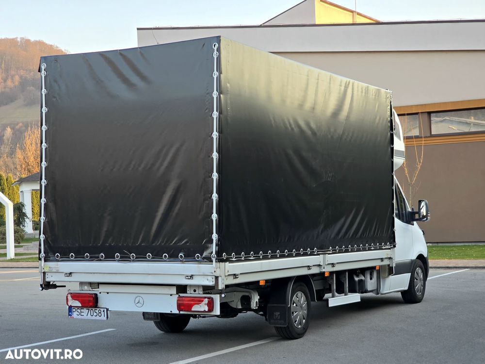 Mercedes-Benz Sprinter - 4