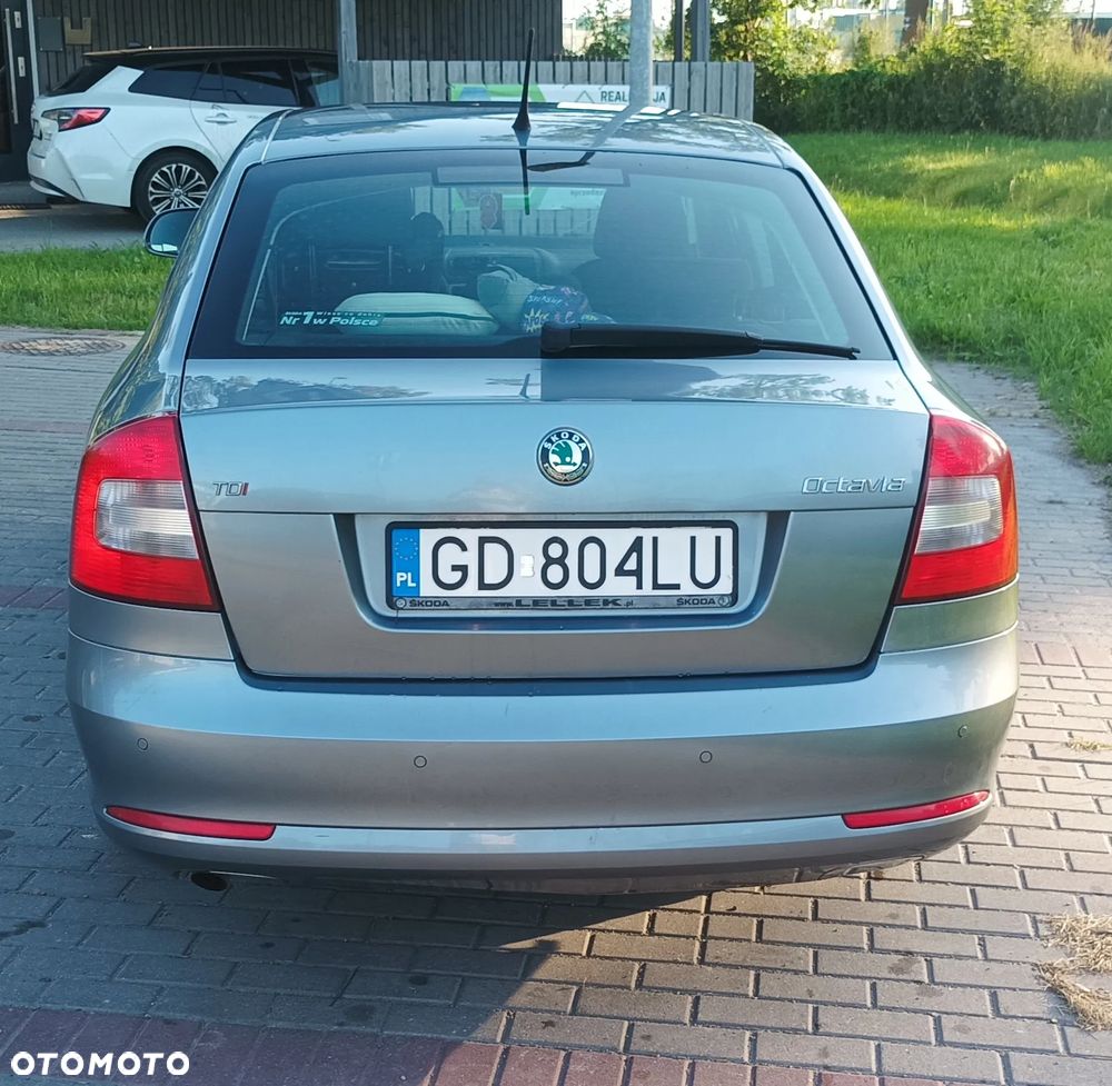 Skoda Octavia 2.0 TDI DPF Ambition - 5