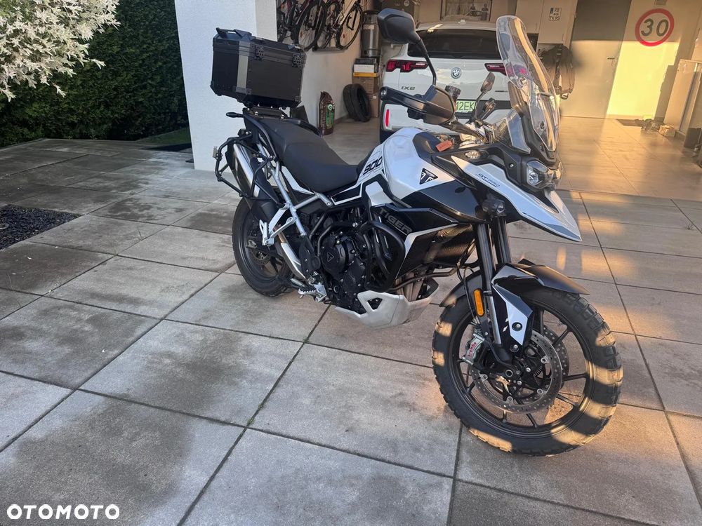 Triumph Tiger - 12