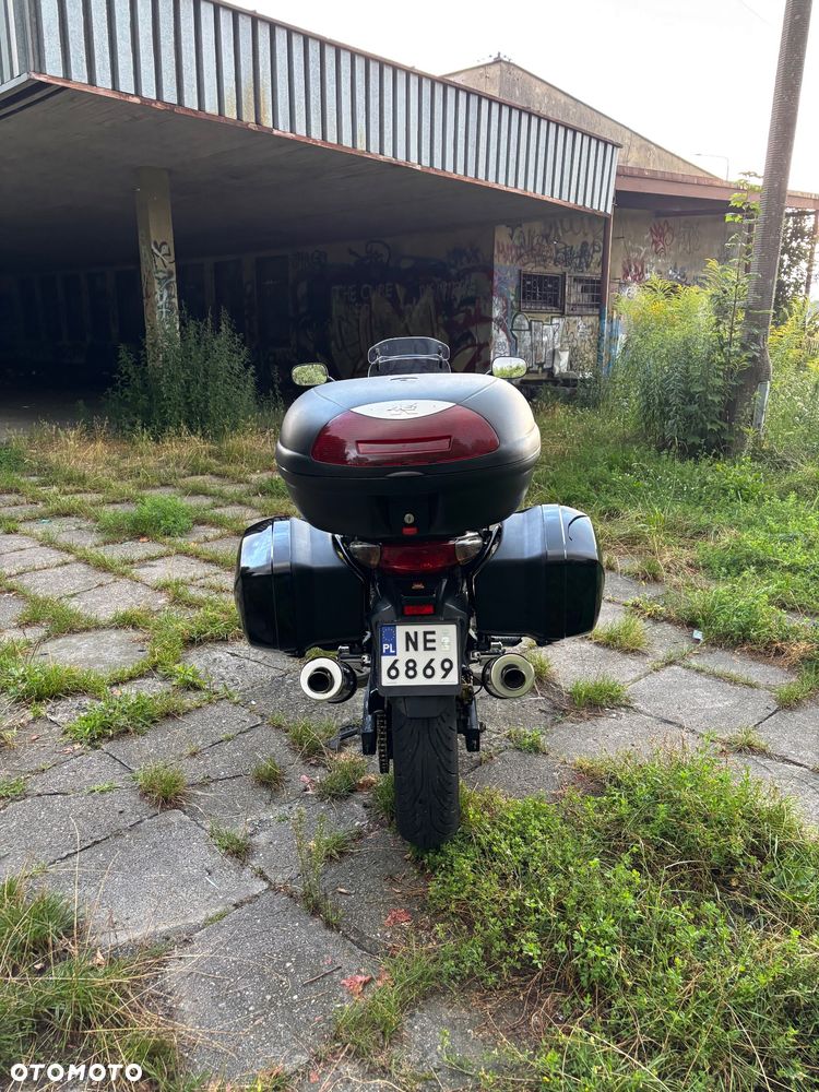 Honda CBF - 4