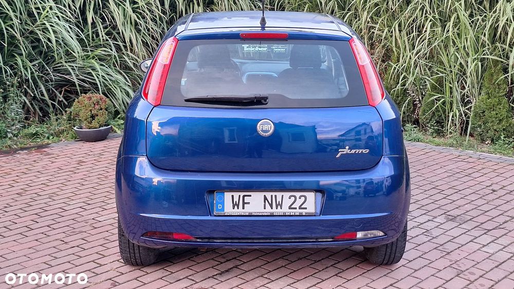 Fiat Grande Punto - 38