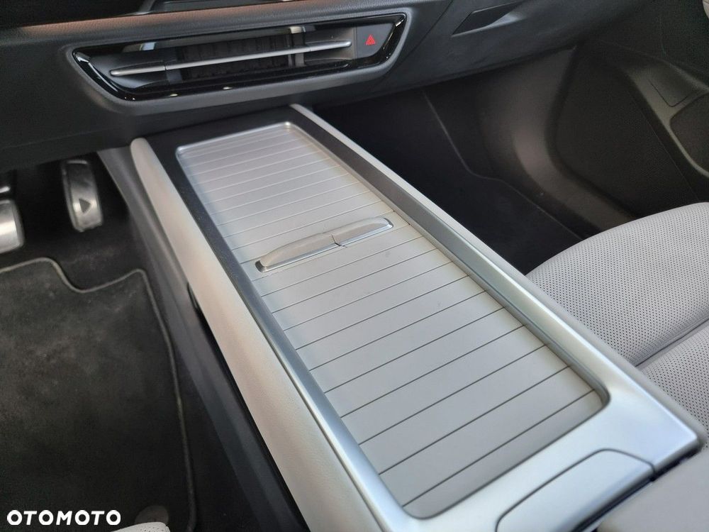 Volkswagen ID.7 77kWh Pro - 19