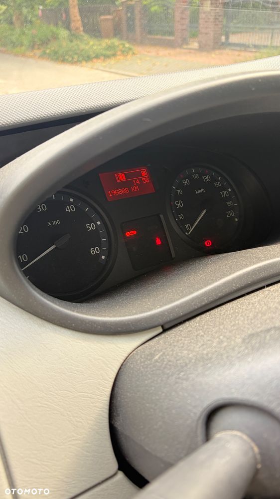 Nissan Primastar - 11