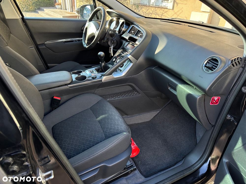 Peugeot 3008 - 31