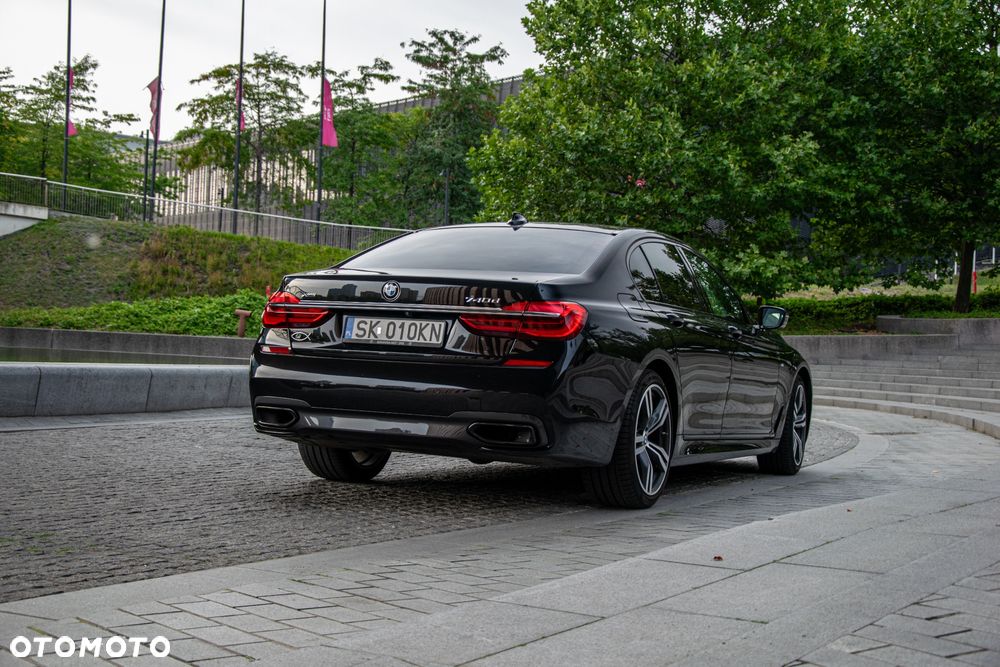 BMW Seria 7 740d xDrive - 11