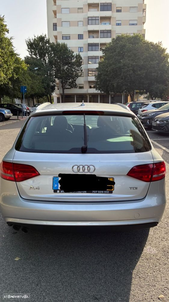 Audi A4 Avant 2.0 TDI - 4