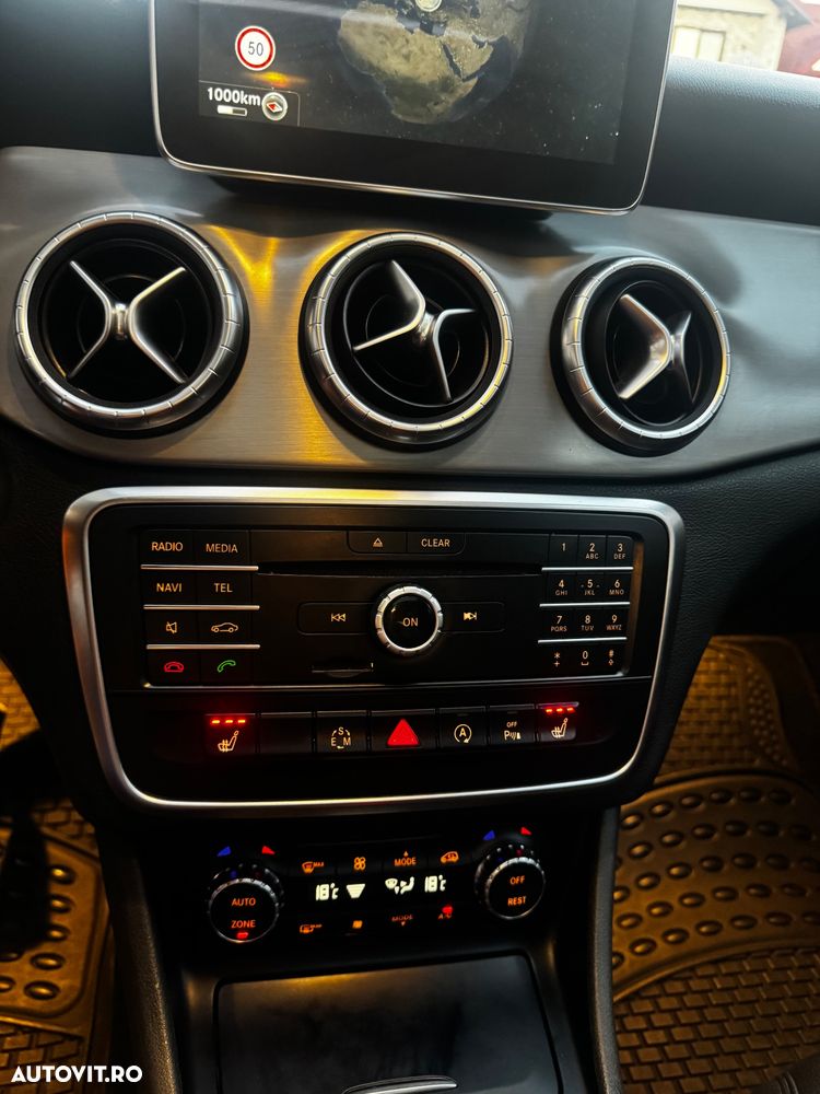 Mercedes-Benz CLA 220 d Aut. - 12