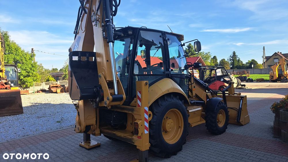 Caterpillar 432E - 3