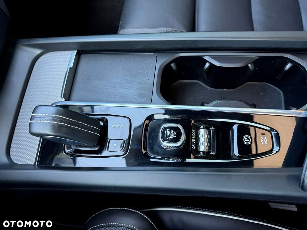 Volvo XC 60 - 27