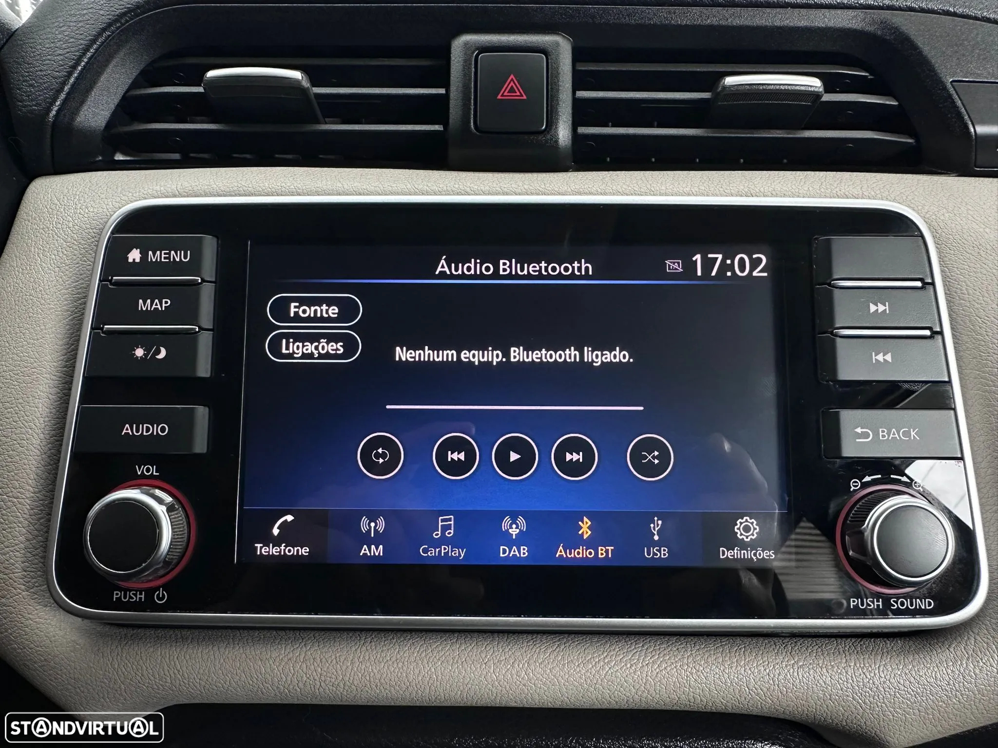 Nissan Micra 1.0 IG-T N-Tec - 14