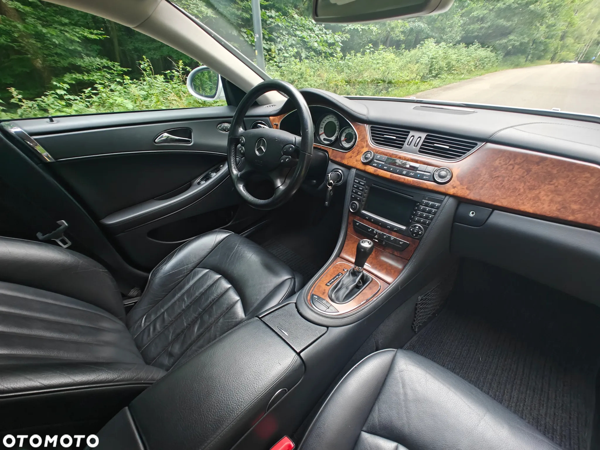 Mercedes-Benz CLS 500 - 23