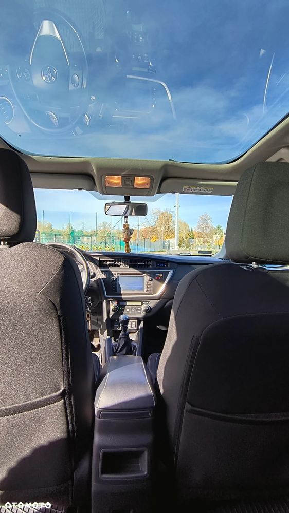 Toyota Auris 1.4 D-4D Premium Comfort - 12