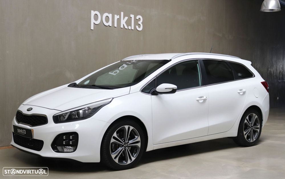 Kia Ceed SW 1.6 CRDi GT Line - 36