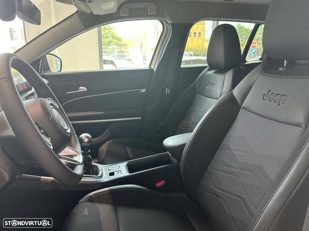 Jeep Avenger 1.2 GSE T3 Summit - 9