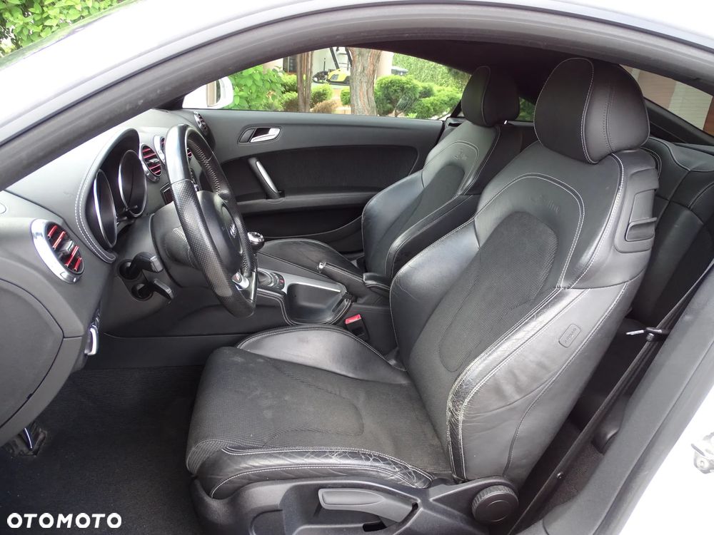 Audi TT Coupé 2.0 TFSI - 35