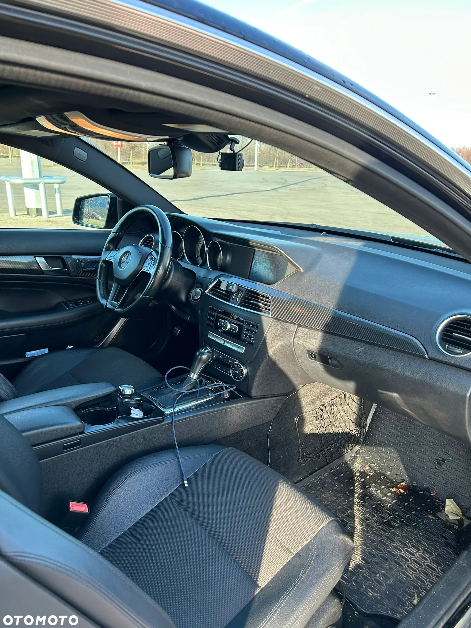 Mercedes-Benz Klasa C 250 CGI BlueEff - 19