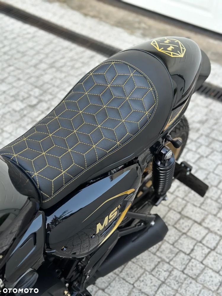 Triumph Speed Twin - 22