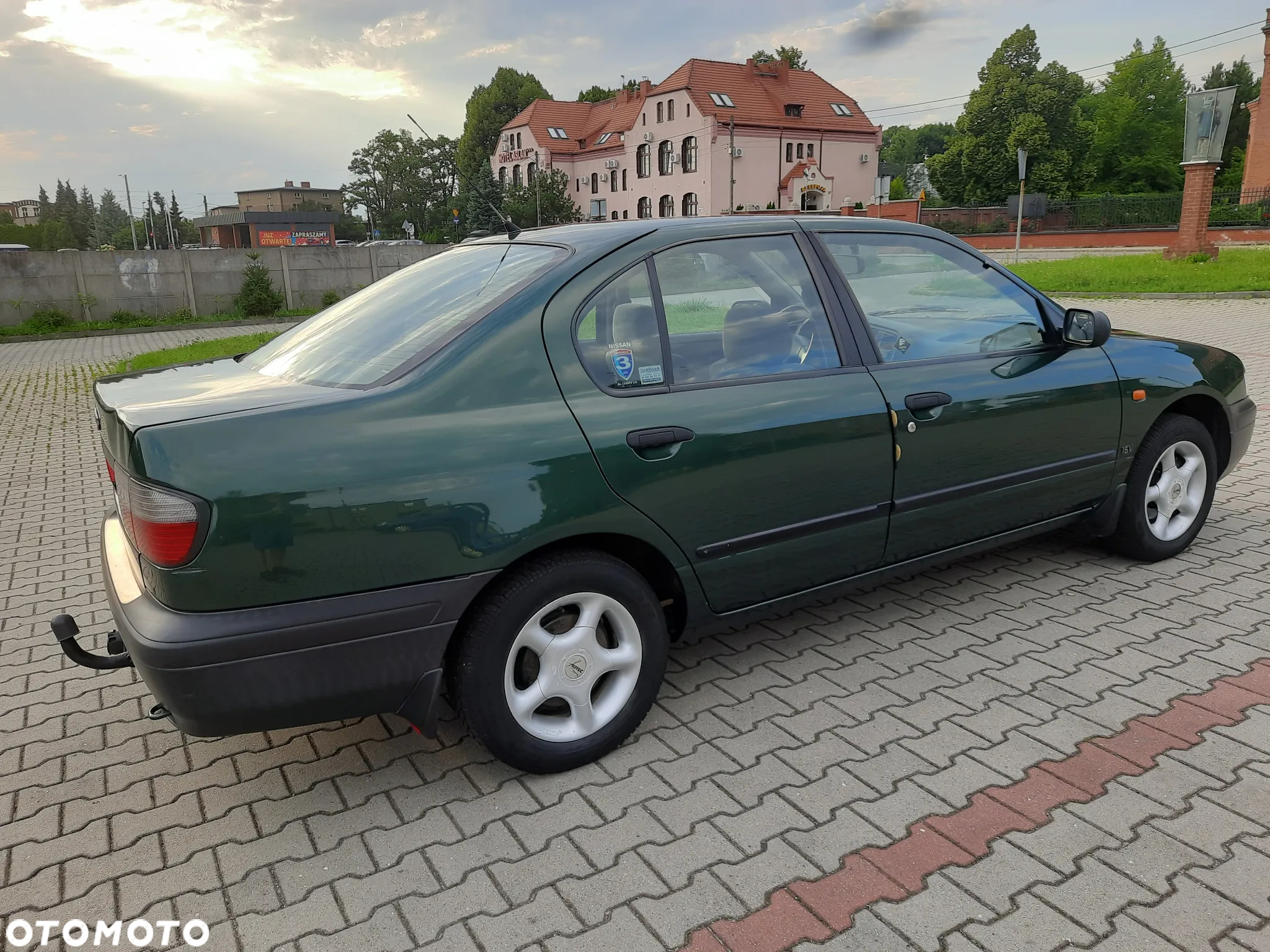 Nissan Primera 1.6 SLX (deu) - 6