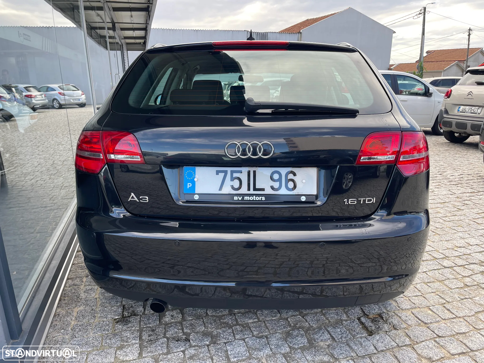 Audi A3 Sportback 1.6 TDI Attraction Special Edition - 9