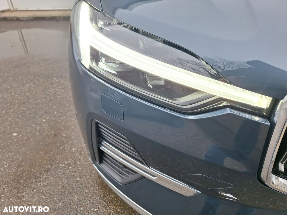 Volvo XC 60 B5 D AWD Geartronic Inscription - 38