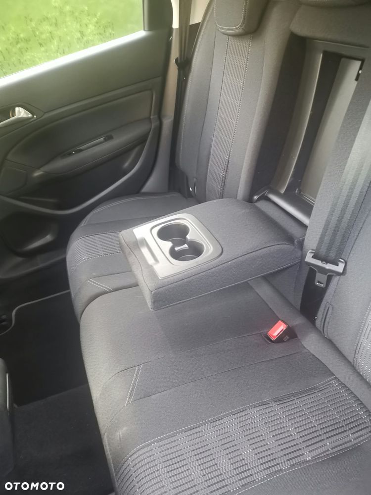 Peugeot 308 - 19