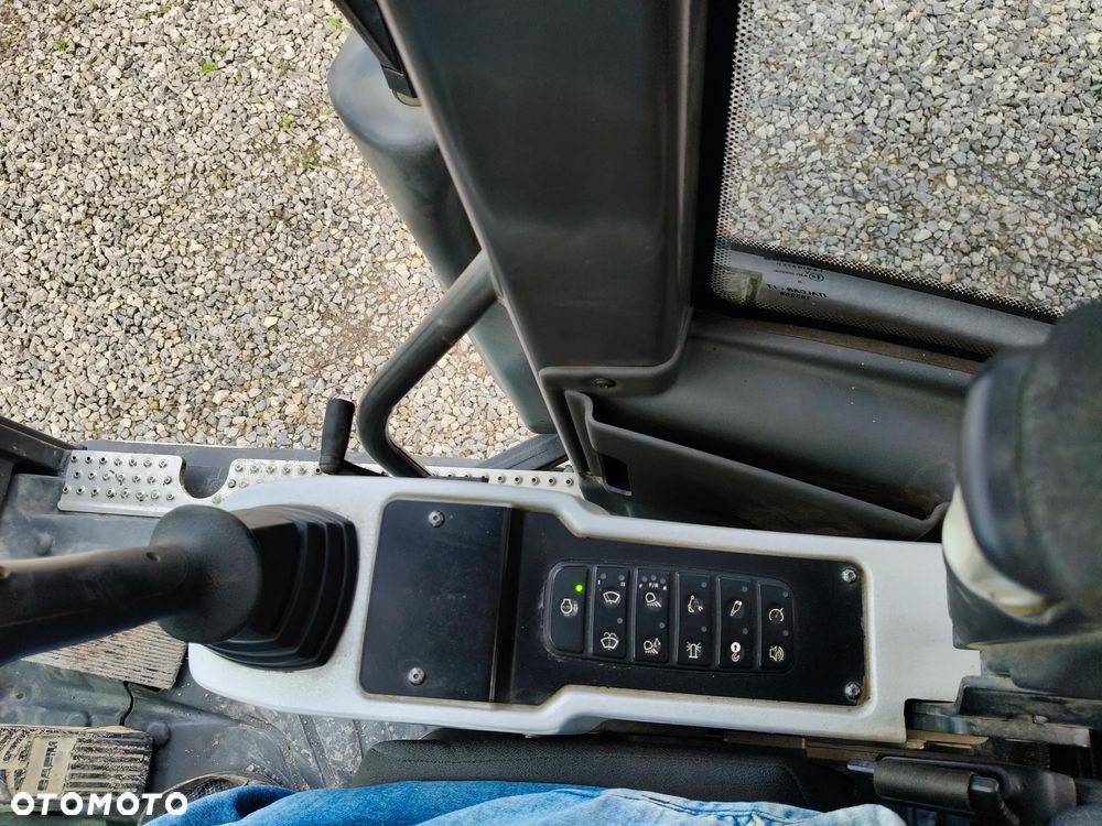 Mecalac 12MTX - 16